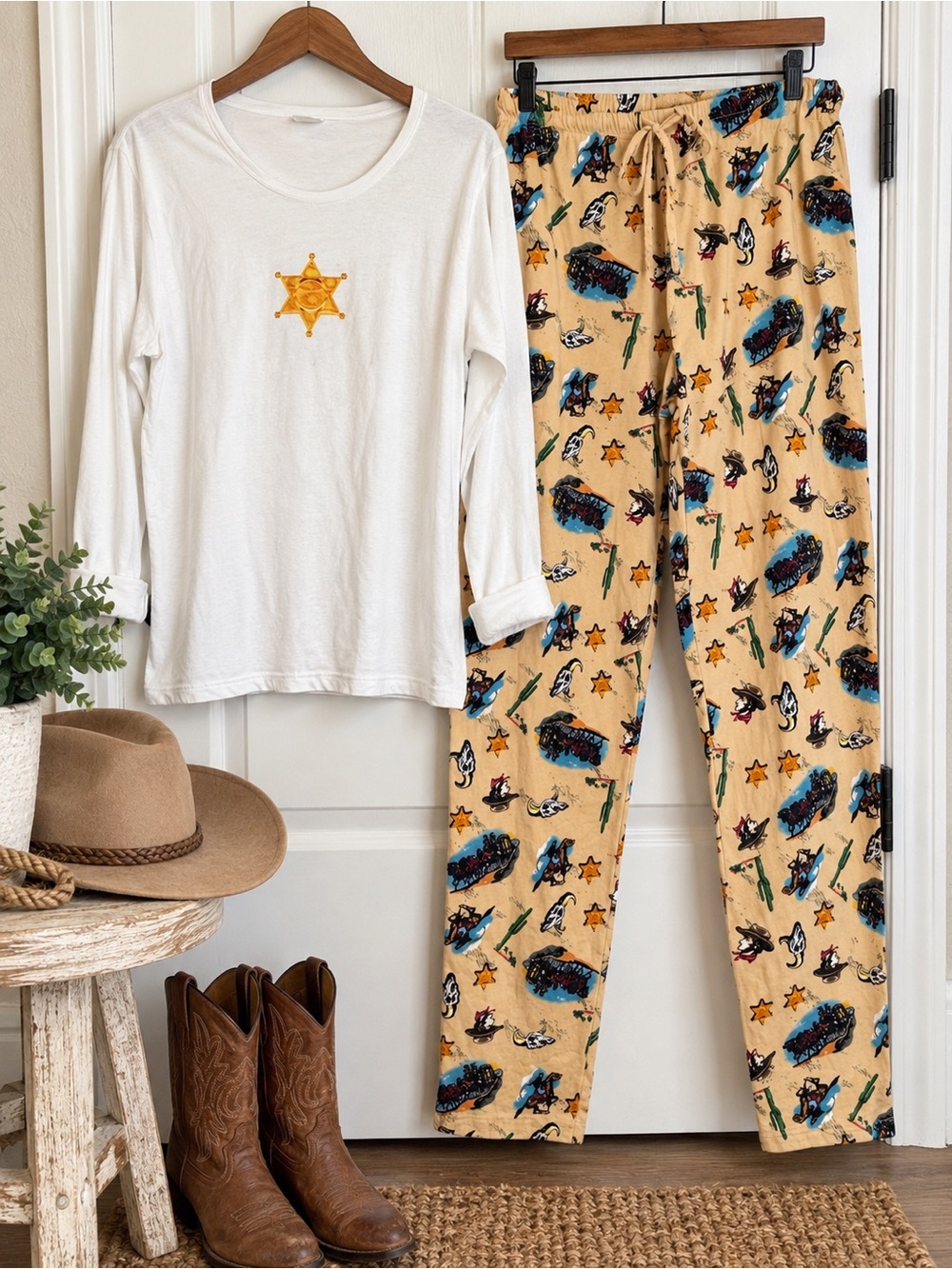 Women's White Long-Sleeve Sheriff Star Pajama Top & Tan Western Print Pants